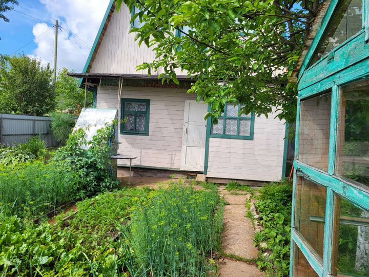 Дом 36 м² на участке 4 сот.