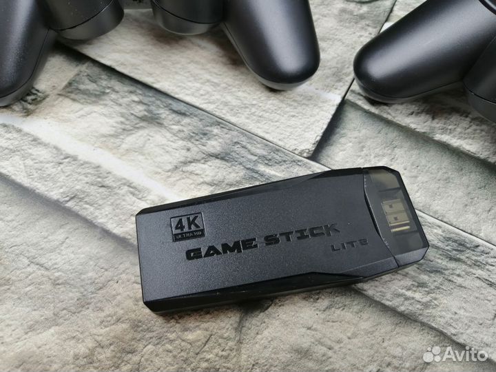 Игровая приставка Game Stick Lite 64gb (10000 игр)