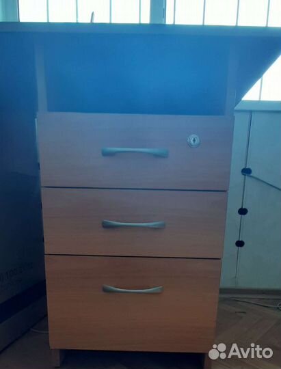 Тумба офисная с ящиками