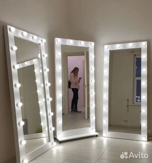 Зеркало гримерное с подсветкой