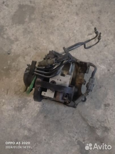 Блок абс Mazda Xedos 9