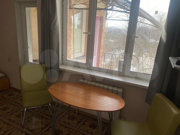 2-к. квартира, 51 м², 3/3 эт.