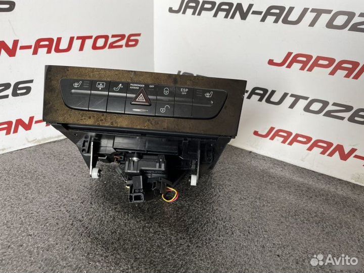 Блок CD ченджер Mercedes-Benz E-Класс W211 3.2 AT