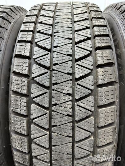 Bridgestone Blizzak DM-V3 225/65 R17 102Q
