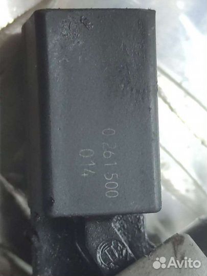 Форсунка Audi A3 8P (S3 2.0 2007