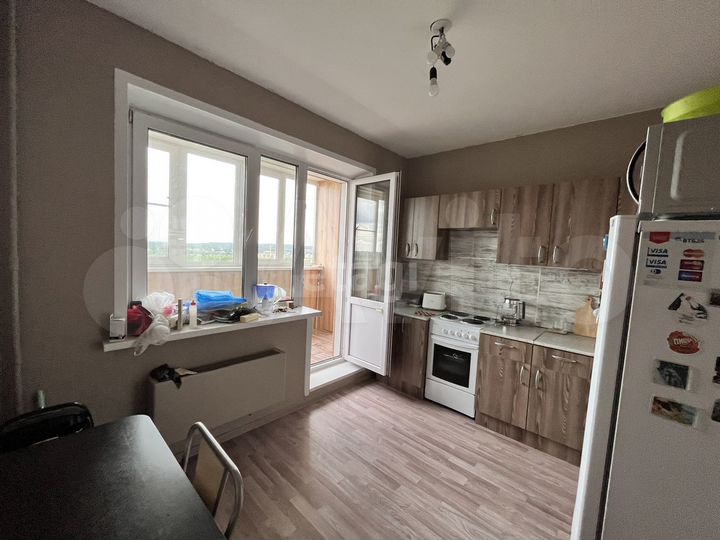 2-к. квартира, 60,7 м², 10/15 эт.