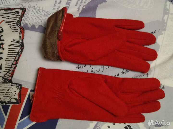 Шапка и перчатки женские