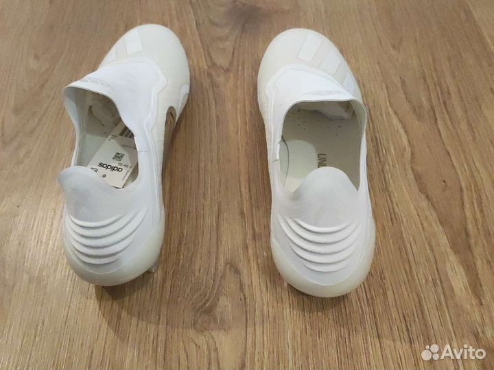 Футбольные бутсы adidas X 18+ SG