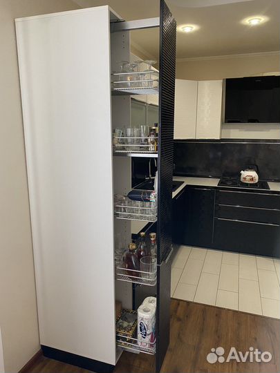 Кухонный гарнитур бу в хорошем состоянии