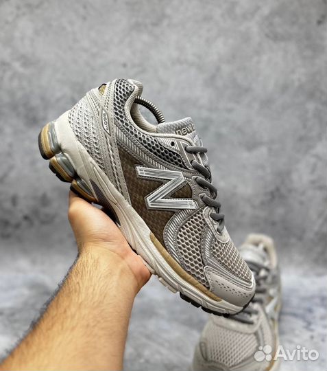 Кроссовки мужские new balance