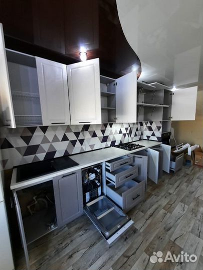 Кухонный гарнитур новый