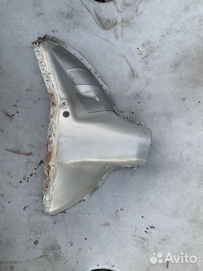 Задний правый стакан hyundai accent