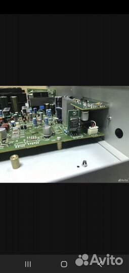 CD проигрыватель C.E.C