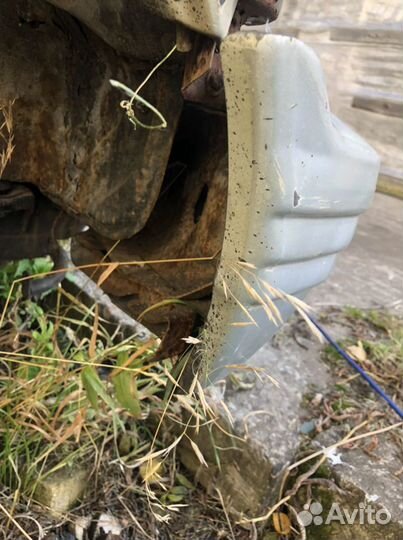 Бампер передний для Mitsubishi Pajero/Montero 1991