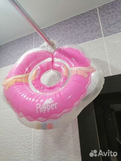 Надувной пончик