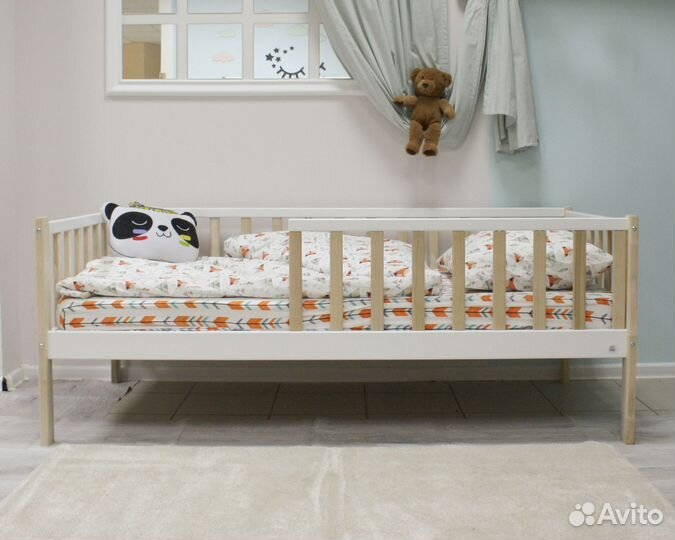 Детская кровать из березы
