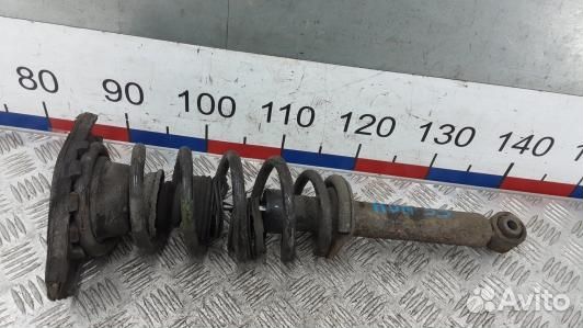 Стойка задняя правая nissan primera P12 (HDN33SK01