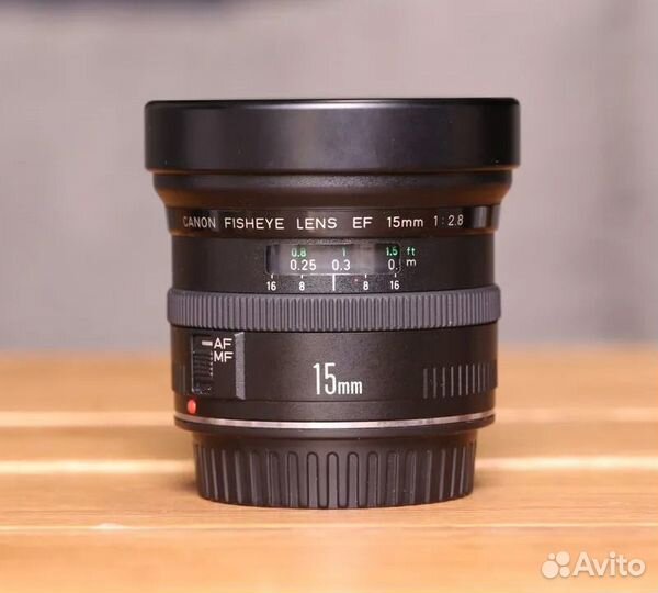 Oбъeктив Canon 15mm f/2.8