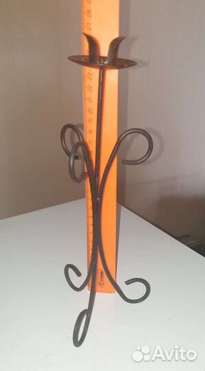 Подсвечники