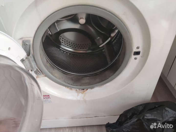 Стиральная машина indesit