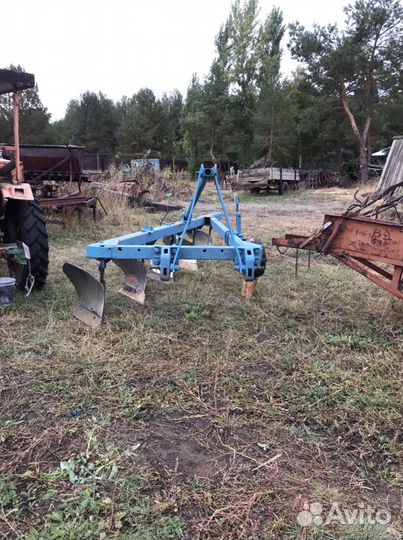 Плуг Вятка-АгроДизель ПЛН-3-35, 2005