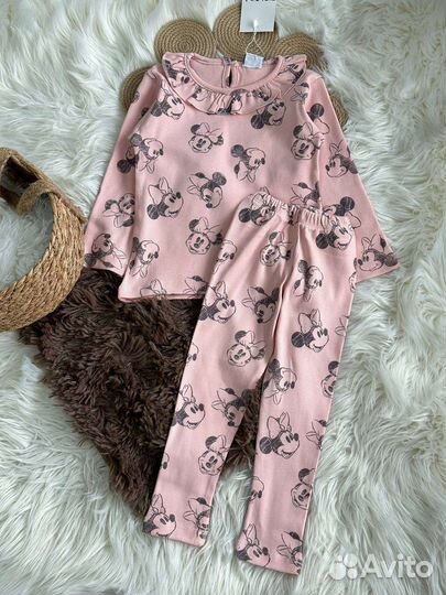 Костюм в рубчик zara