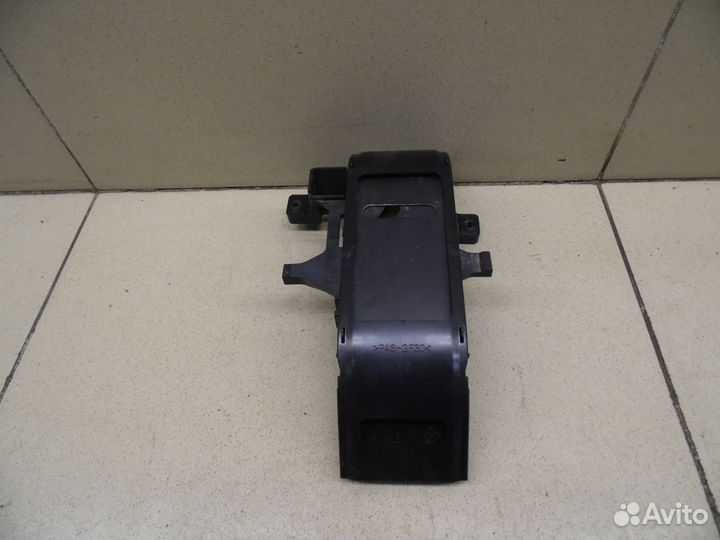 Накладка (кузов внутри) Hi Lux 2015