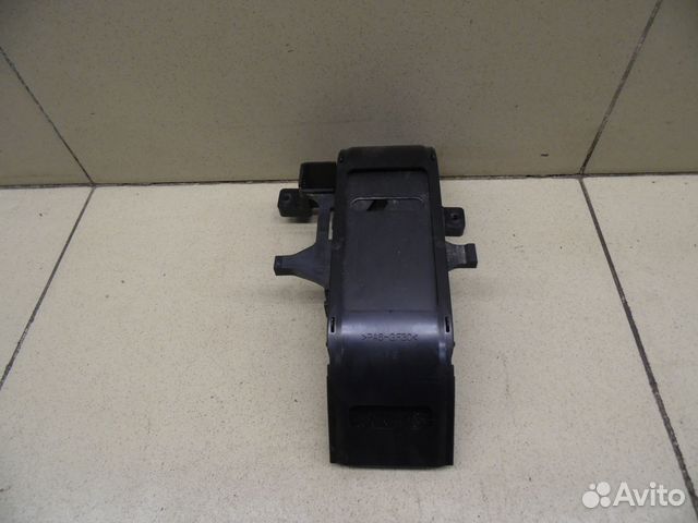 Накладка (кузов внутри) Hi Lux 2015