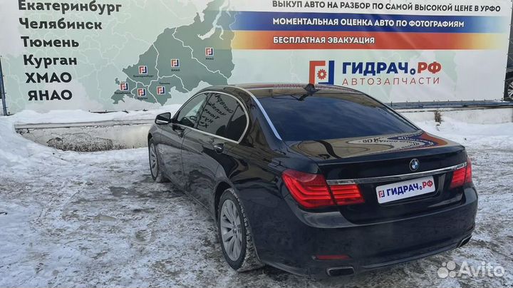 Кронштейн BMW 7-Series (F02)