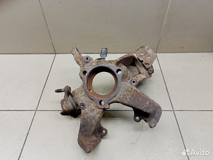 Кулак поворотный передний правый Octavia (A5 1Z) 2