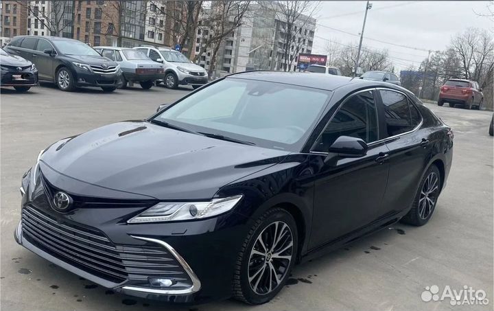 Toyota Camry 2.5 аренда с выкупом (Без банка )