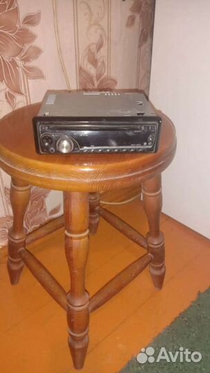 CD автомагнитола JVC