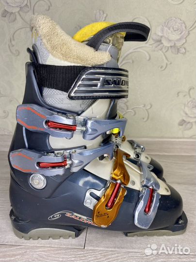 Горнолыжные ботинки Salomon 24