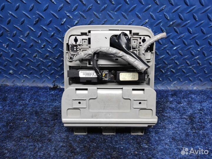 Плафон салонный передний Honda Pilot 2