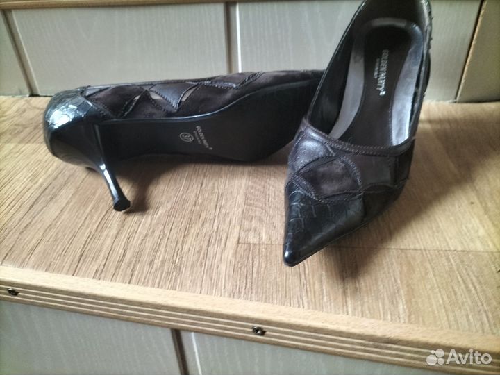Туфли женские