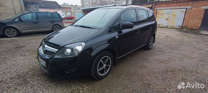 Opel Zafira 1.8 МТ, 2012, 169 000 км