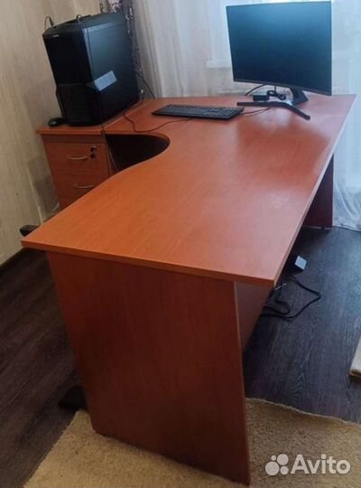 Столы,тумбы мебель стол бу