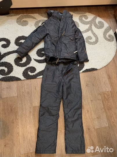 Горнолыжный костюм
