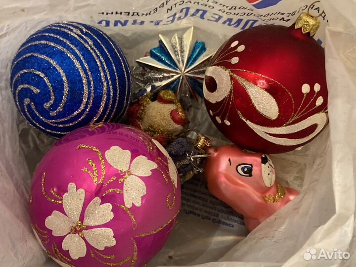 Елочные игрушки шары бантики
