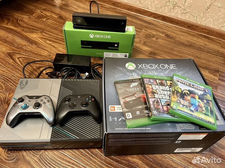 Xbox One halo 5 Edition