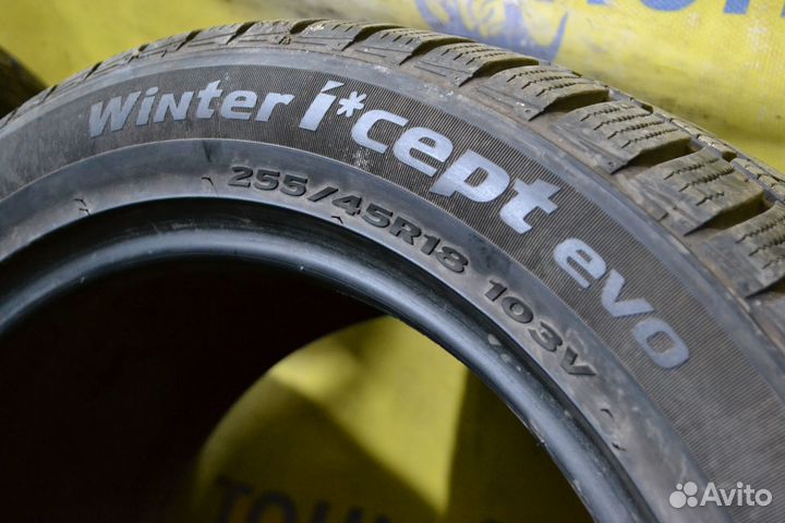 Hankook Winter I'Cept Evo 255/45 R18