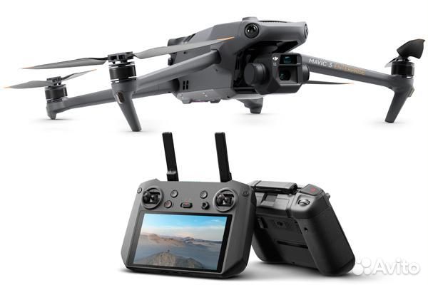 Квадрокоптер DJI Mavic 3 Pro Fly More Combo + DJI