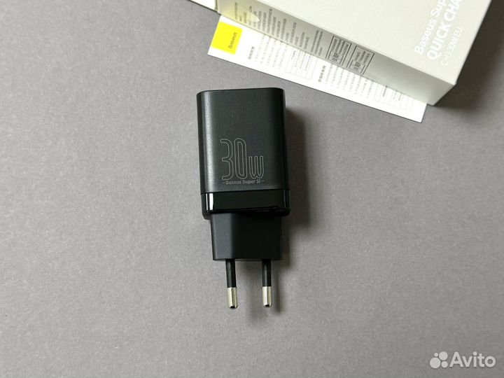 Быстрая зарядка USB + Type-C 30W Baseus