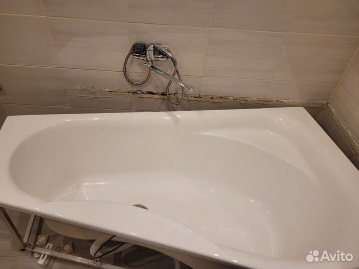 Ванна акриловая Aquatek 169см