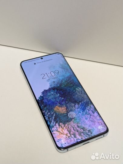 Samsung Galaxy S20, 8/128 ГБ