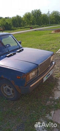 ВАЗ 2107 1.6 МТ, 2001, битый, 300 000 км