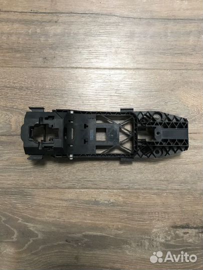 Корпус ручки передний правый Porsche Cayenne 958