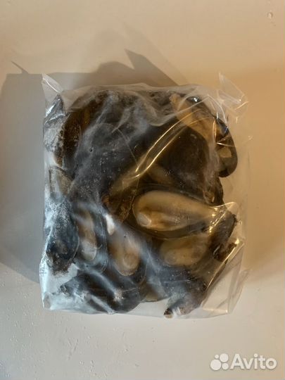 Мидии на полустворке