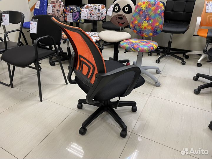 Кресло офисное chairman 696 оранжевое