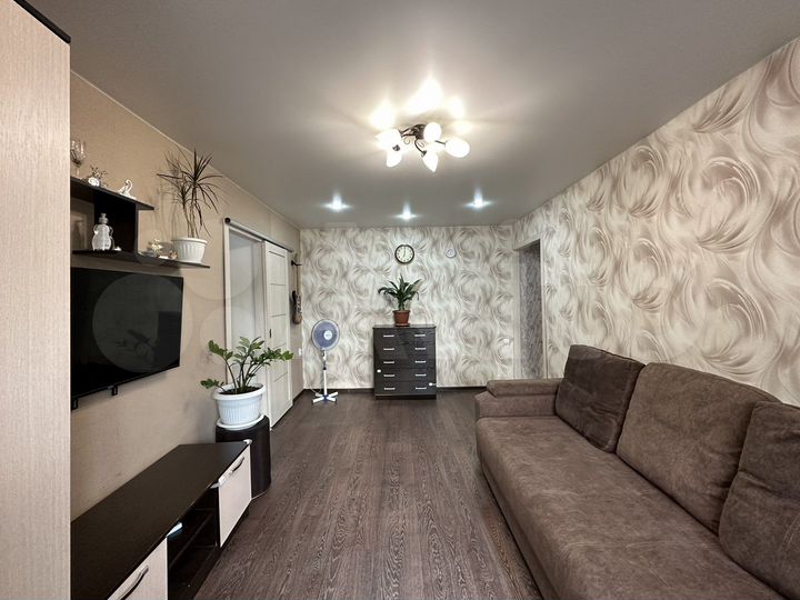 2-к. квартира, 48 м², 2/5 эт.